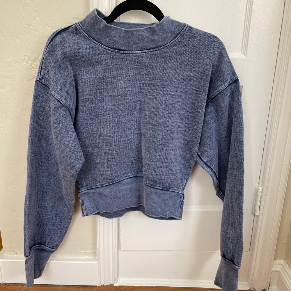 Talentless mock neck sweatshirt indigo acid wash XS